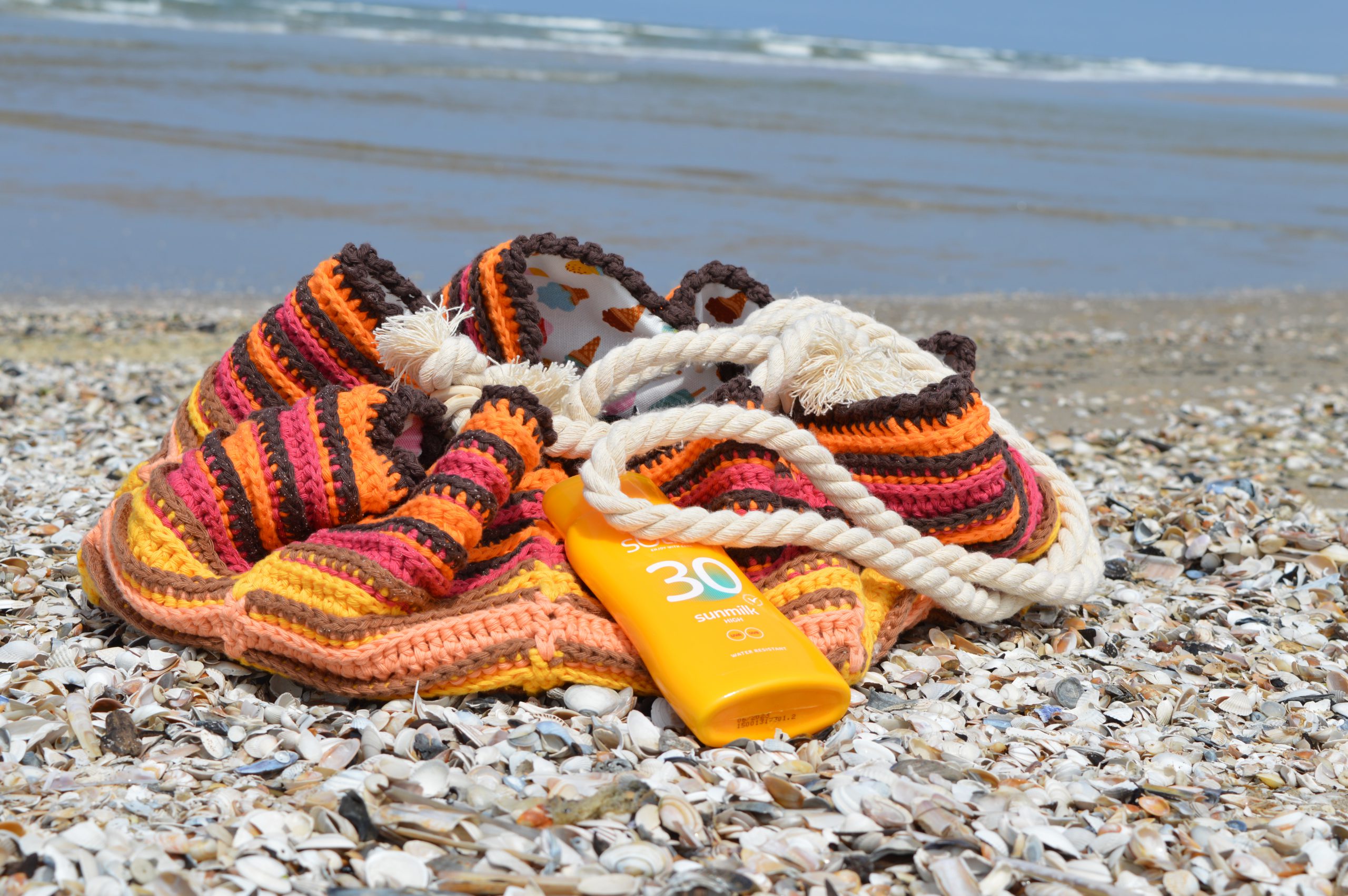 Bloody Kudde transactie Sandy, dé tas voor een dagje strand - Lossen & Vasten blog
